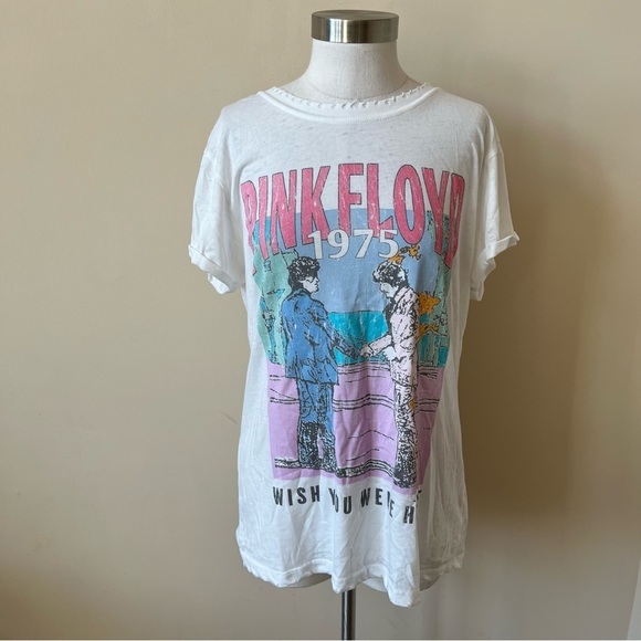 New! Recycled karma Pink Floyd graphic tee 13765 - Picture 3 of 9